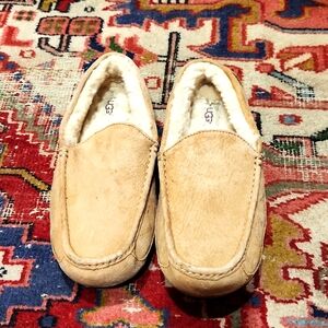 UGG Shearling Suede slippers